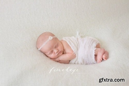 Kelly Brown - Newborn Photography Prices