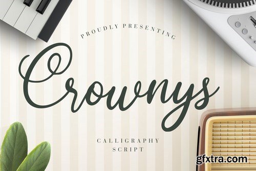 Crownys Calligraphy Script