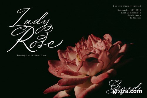 Keeshy Modern Calligrapy Typeface