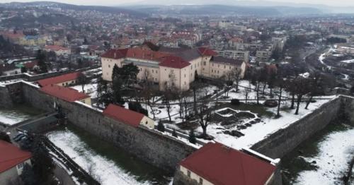 Aerial Beatiful Grimly View on Uzhhorod Castle in Winter. - 3P2LJ4G