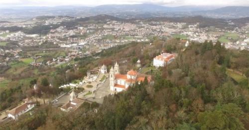 City View From Cathedral - 76R5CJL