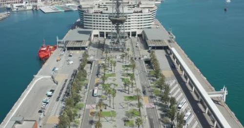 Drone Shot of Cable Car Station in Barcelona Port - SC4WJFQ