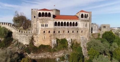 Facade of Beautiful Castle - ARMKBNL