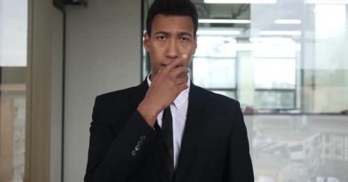 Amazed Black Businessman in Suit, Surprised Gesture - Z3C7LRP