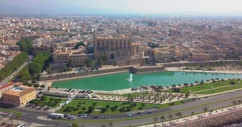 Aerial View Cathedral of Palma De Mallorca and Almudaina Castle. Beautiful Gothic Architecture - PMFD6SY