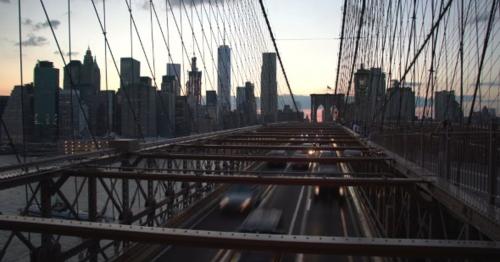 Manhattan Skyline From Brooklyn Bridge - 826NZY3