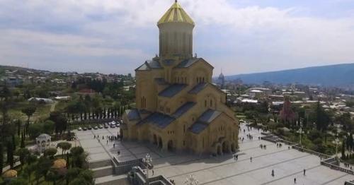 Sameba Cathedral in Tbilisi, Largest Religious Building, Historical Attraction - N9Y2CSE