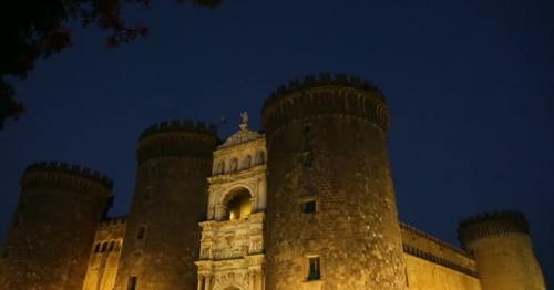 Panoramic View of Medieval Castel Nuovo in The Evening, Attractions in Naples - LYGRDZK