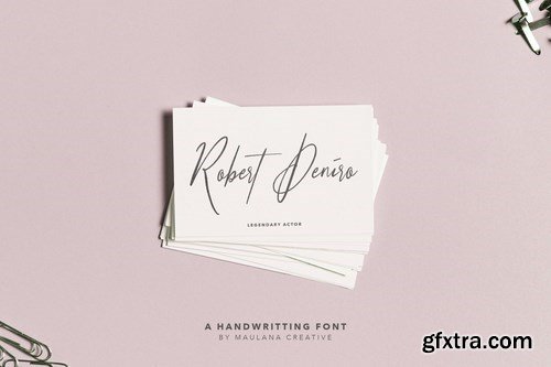 Osttrola Handwritting Font