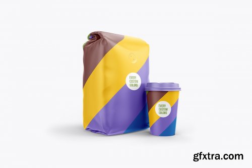 CreativeMarket - Coffee pouch with Cup. Half Side 4233139