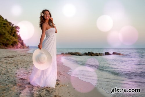 CreativeMarket - 160 Bokeh & Flare Lightroom Presets 4348405