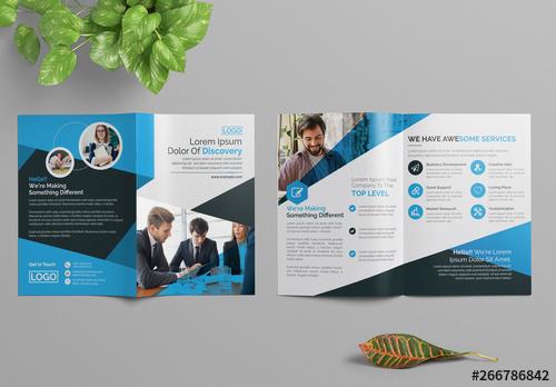 Simple Brochure Layout with Blue Accents - 266786842 - 266786842