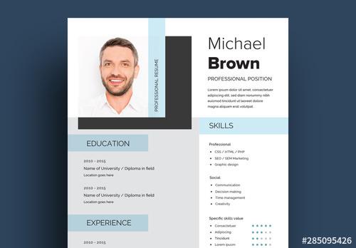 Resume Layout with Light Blue Accents - 285095426 - 285095426