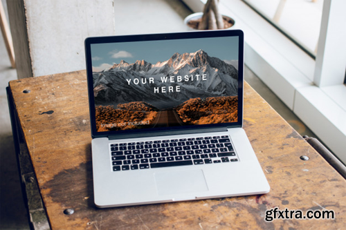 laptop-screen-mockup_37789-113