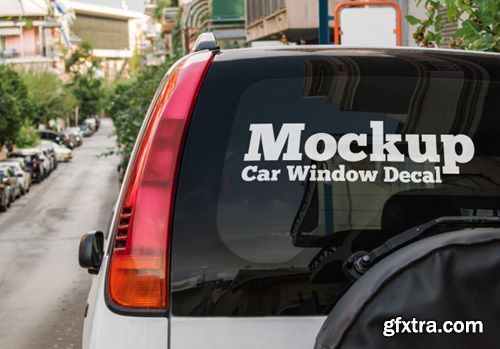 car-window-decal-mockup_77323-105