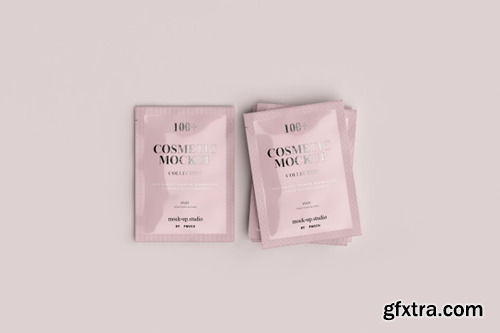 cosmetic-sachet-mockups_69509-395