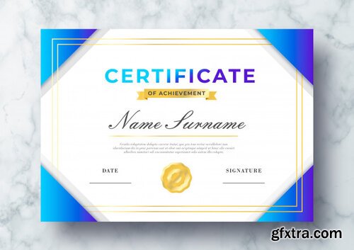 Beautiful certificate of achievement psd template
