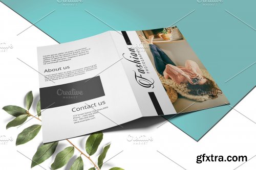 CreativeMarket - Photography Brochure - V944 4277869