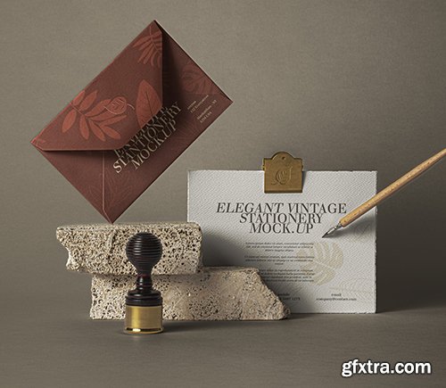 Vintage Psd Invitation Mockup