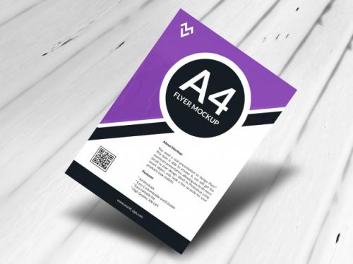 Flyer Mockup Premium PSD