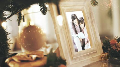 LovePik - Warm Winter Christmas Fireplace Photo Frame AECC2015 Template - 23136