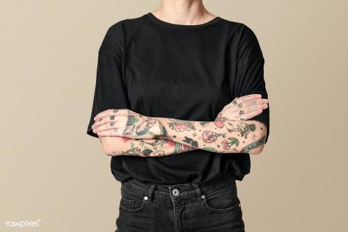 Tattooed model in black t shirt and jeans mockup - 2051926