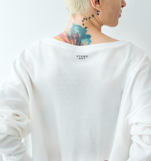 Tattooed woman wearing a white t-shirt mockup - 1215279