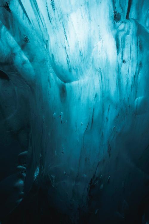 Blue glacier textured background - 2042848