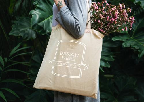 Design space on tote bag mockup - 580926