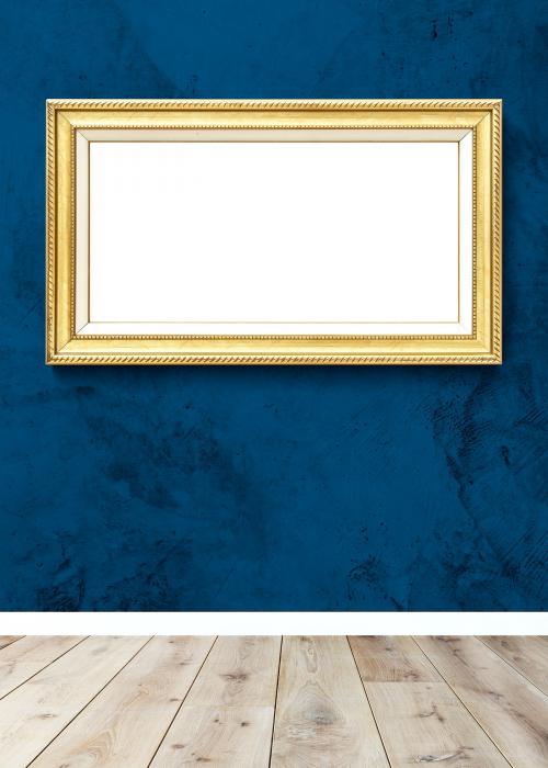 Luxurious baroque frame mockup on a wall - 585996