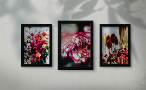 Modern frame mockups on a gray wall - 586075