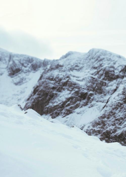 Snow covered Ben Nevis mountain - 2098280