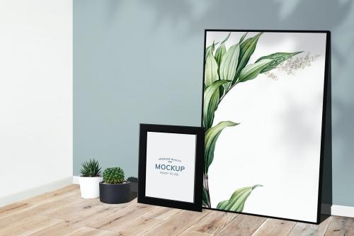 Frame mockup against a white wall - 586161