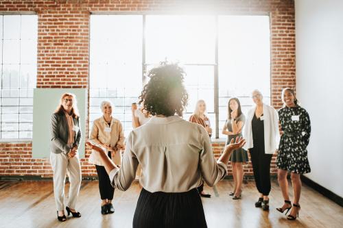 Businesswoman in a business conference - 2020213