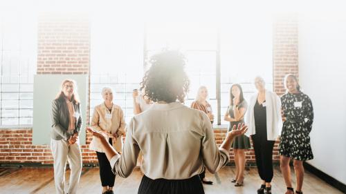 Businesswoman in a business conference - 2020361