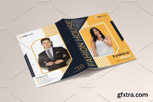 CreativeMarket - Fashion Magazine Brochure Template 4576984