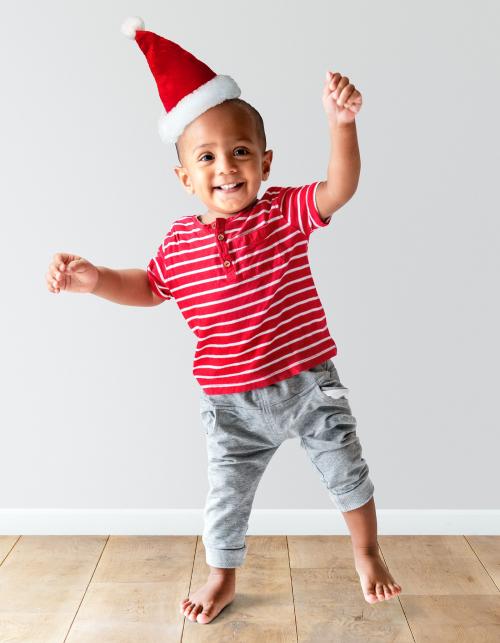 Cheerful young boy learning how to walk - 536021