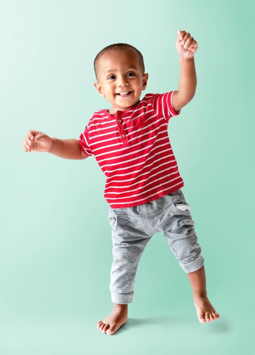 Cheerful young boy learning how to walk - 536035