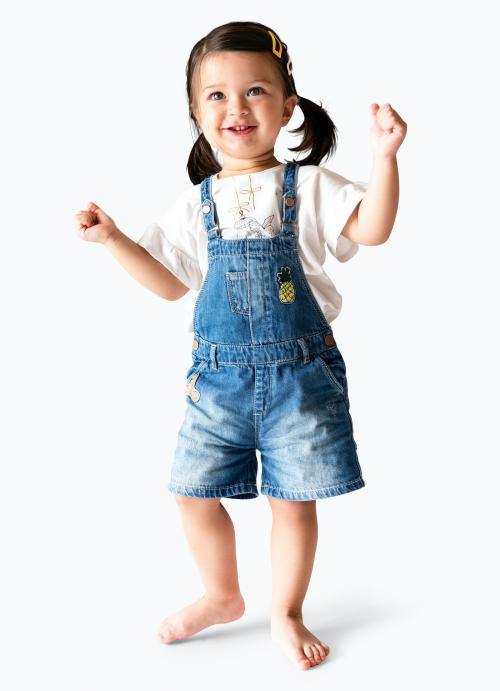 Cheerful little girl enjoying herself - 536092