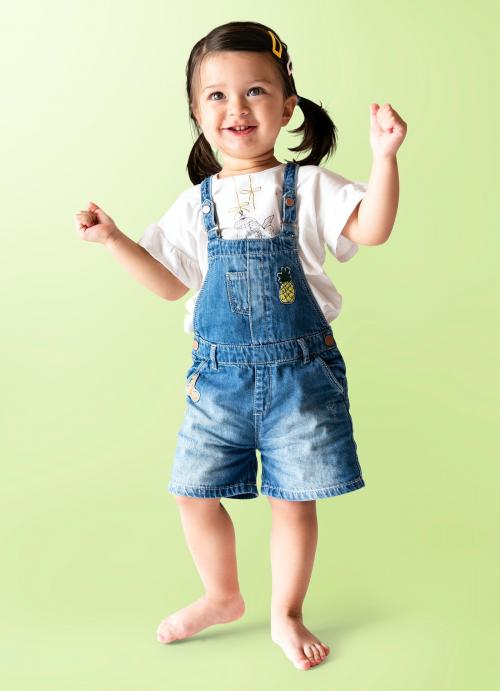 Cheerful little girl enjoying herself - 536093