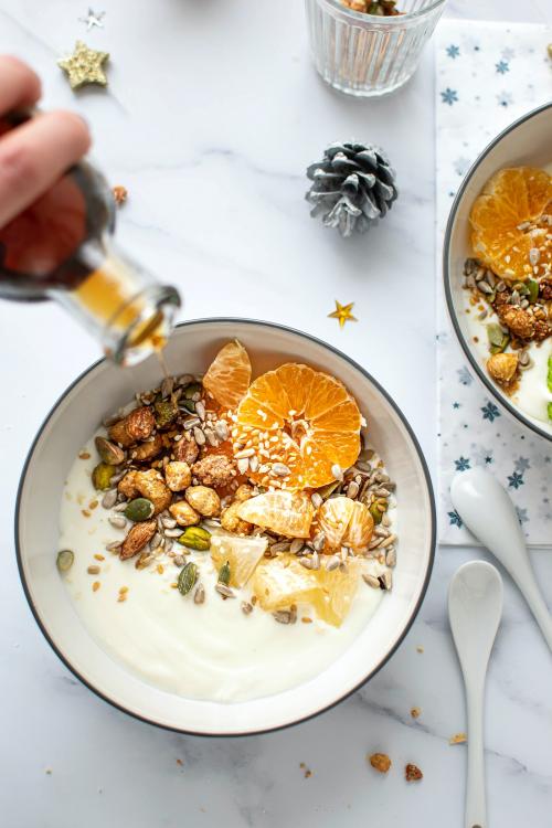 Citrus yogurt with caramelized nuts menu - 2049766