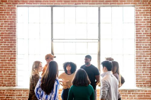 Group of diverse people in a workshop - 2027259