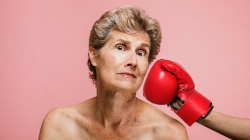 Senior woman getting punched in the face - 2024914