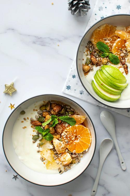 Citrus yogurt with caramelized nuts menu - 2049771