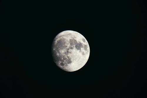 Closeup of the Moon - 2221473