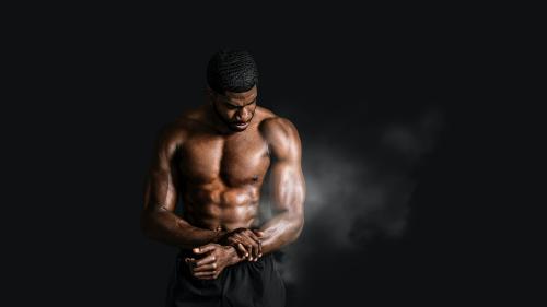 Very fit and athletic black man - 2111610