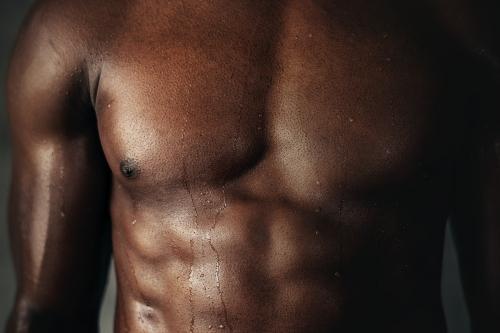 Very fit and athletic black man - 2114601