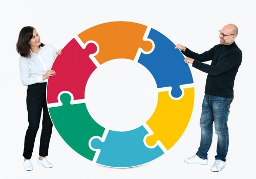 Business people connecting jigsaw puzzle pieces - 475686