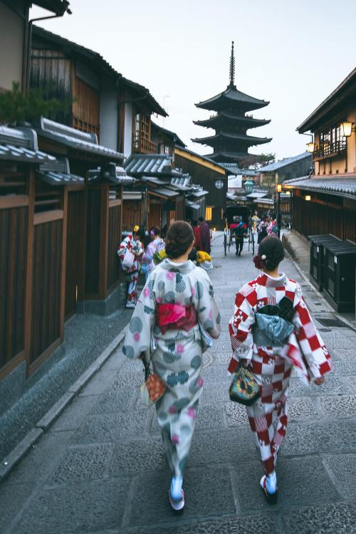 Women in a kimono at Sannen Zaka Street in Kyoto, Japan - 843915