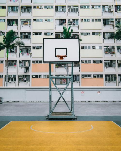 Basketball court near an apartment - 843934